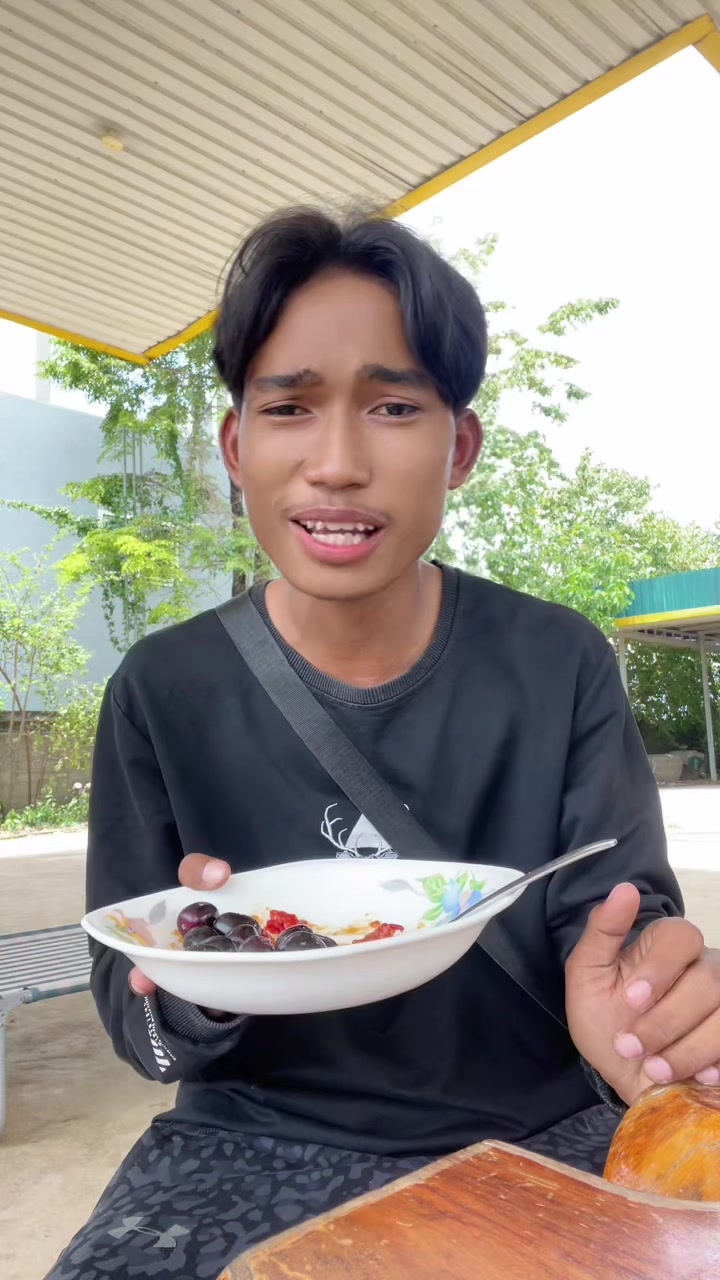 @ចាំល្បីចាំដាក់ឈ្មោះ
