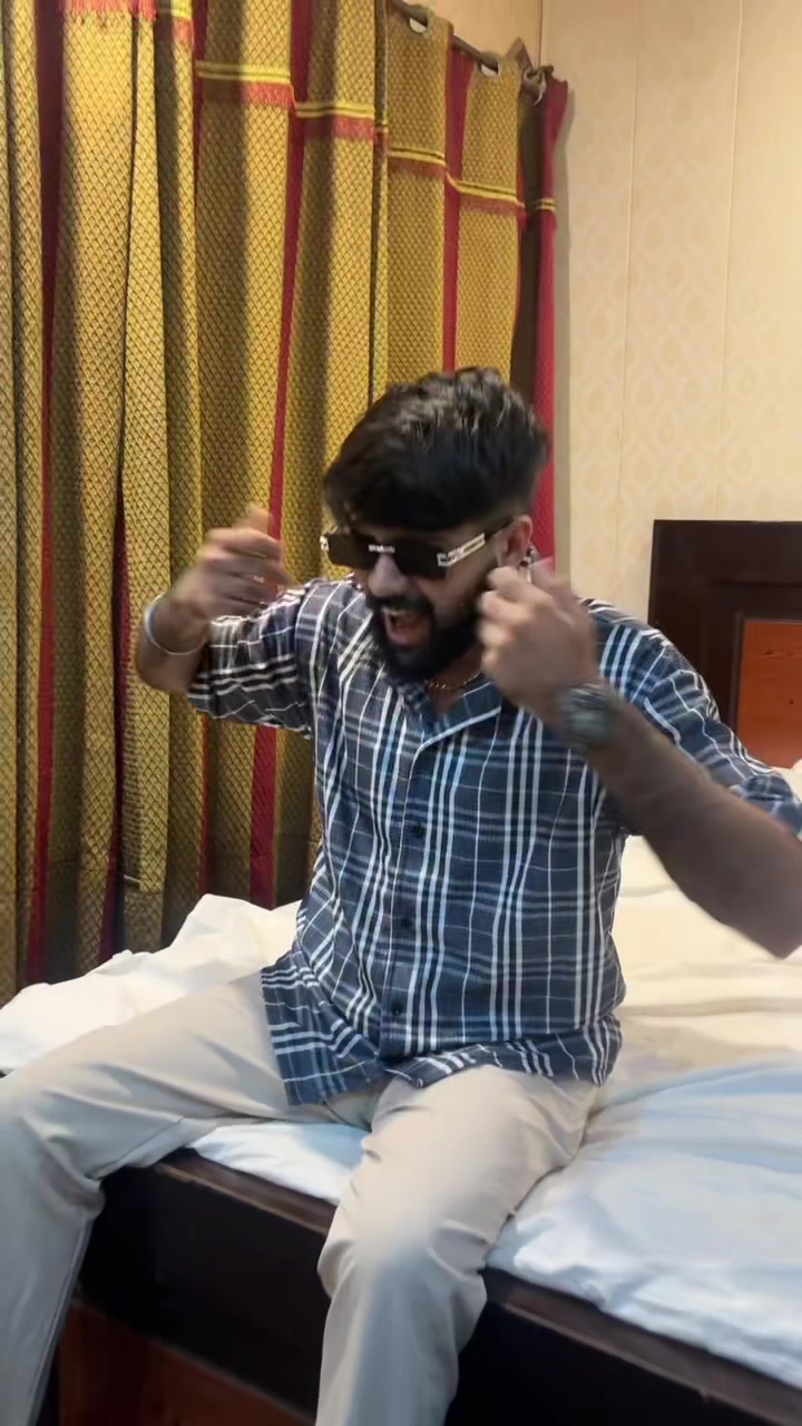 @Faizi JATt 👑