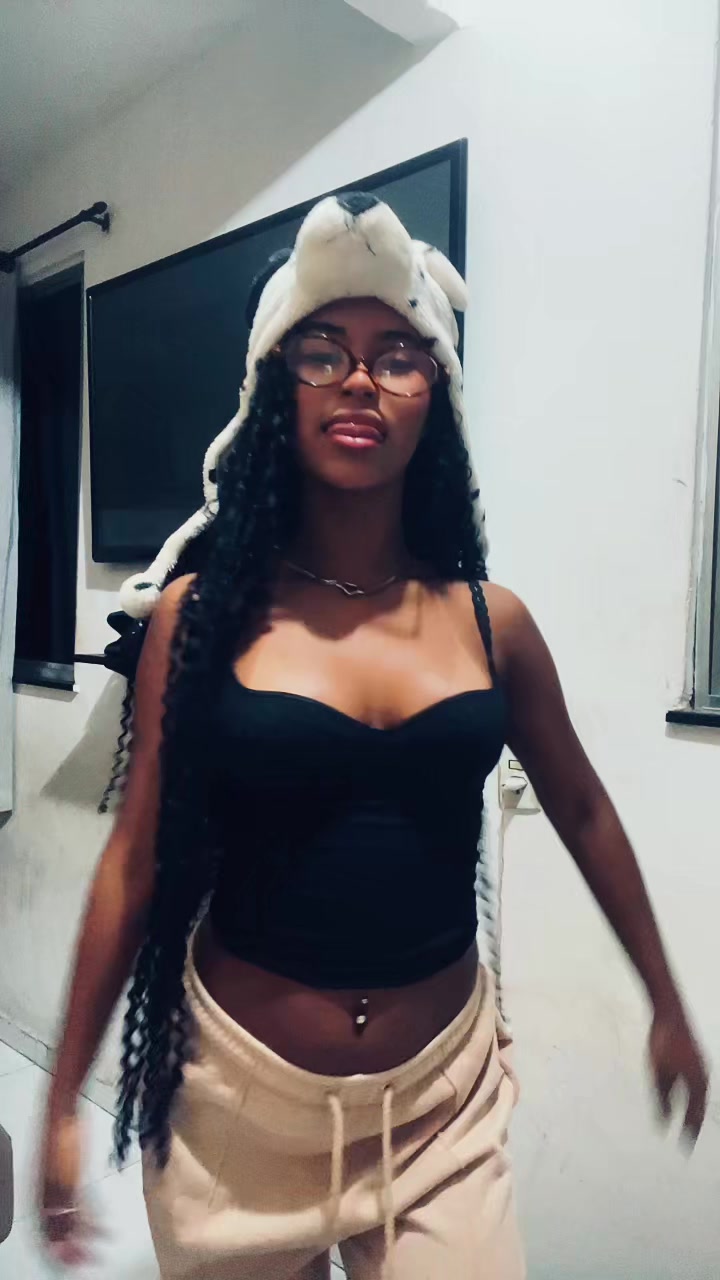 @Preta K🤎
