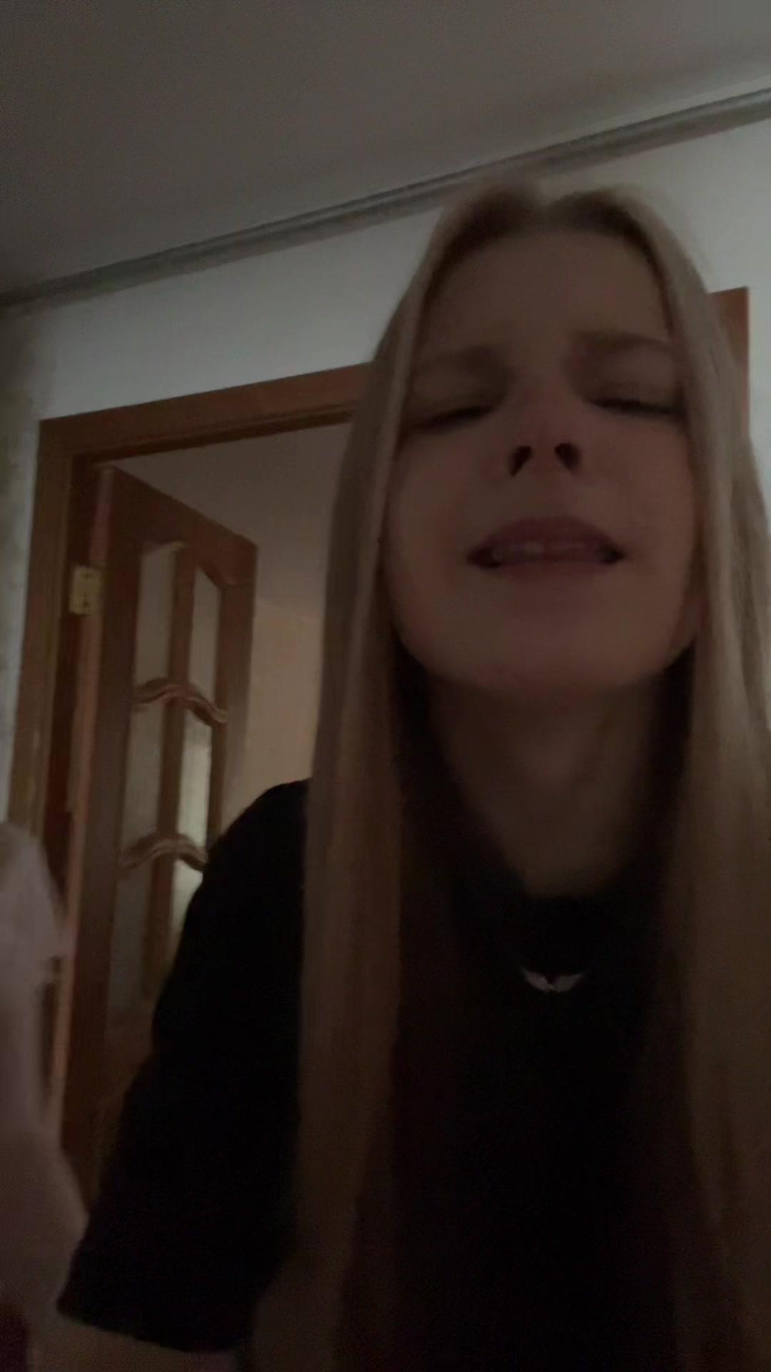 @еее