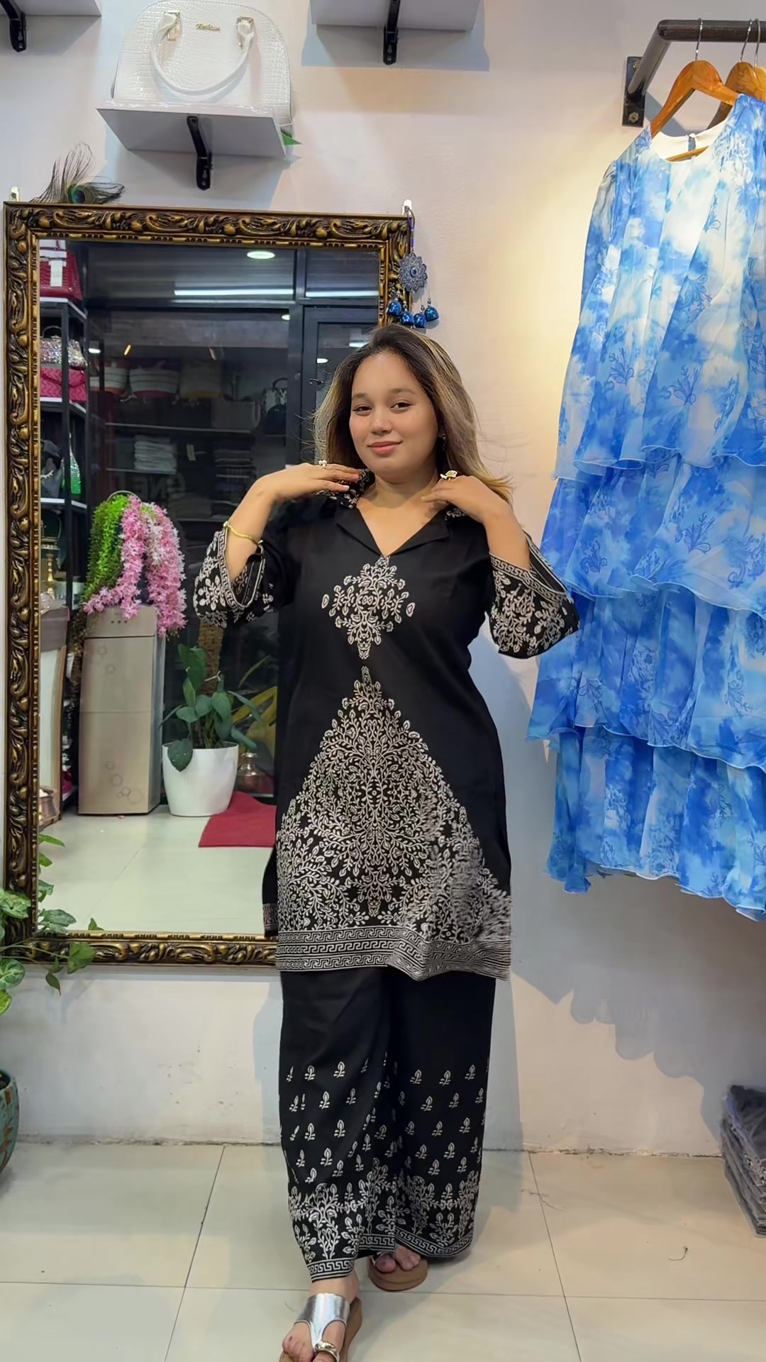 @Dress Luxury
