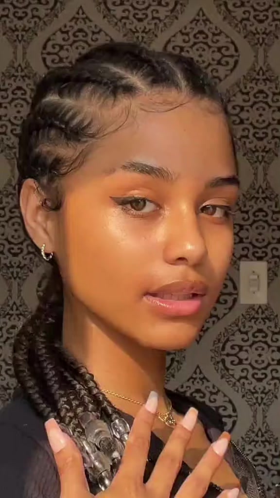 @T