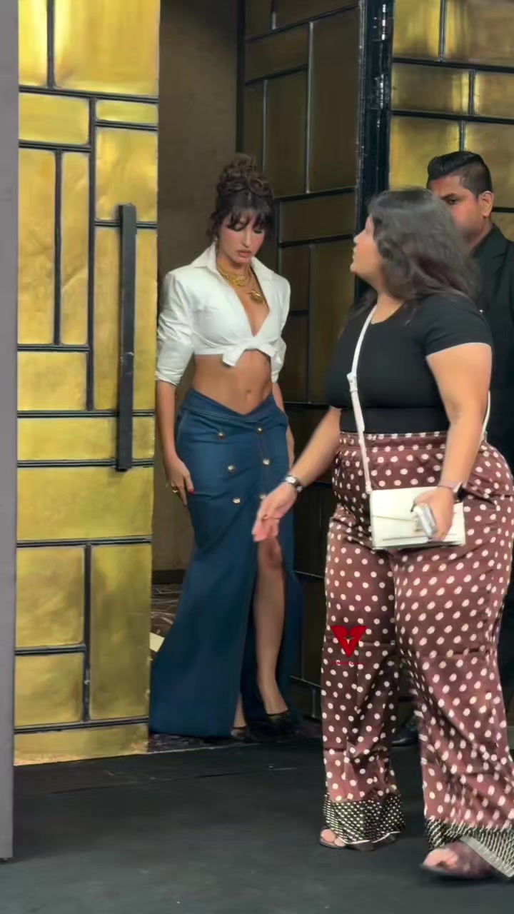 @ALINA KHAN