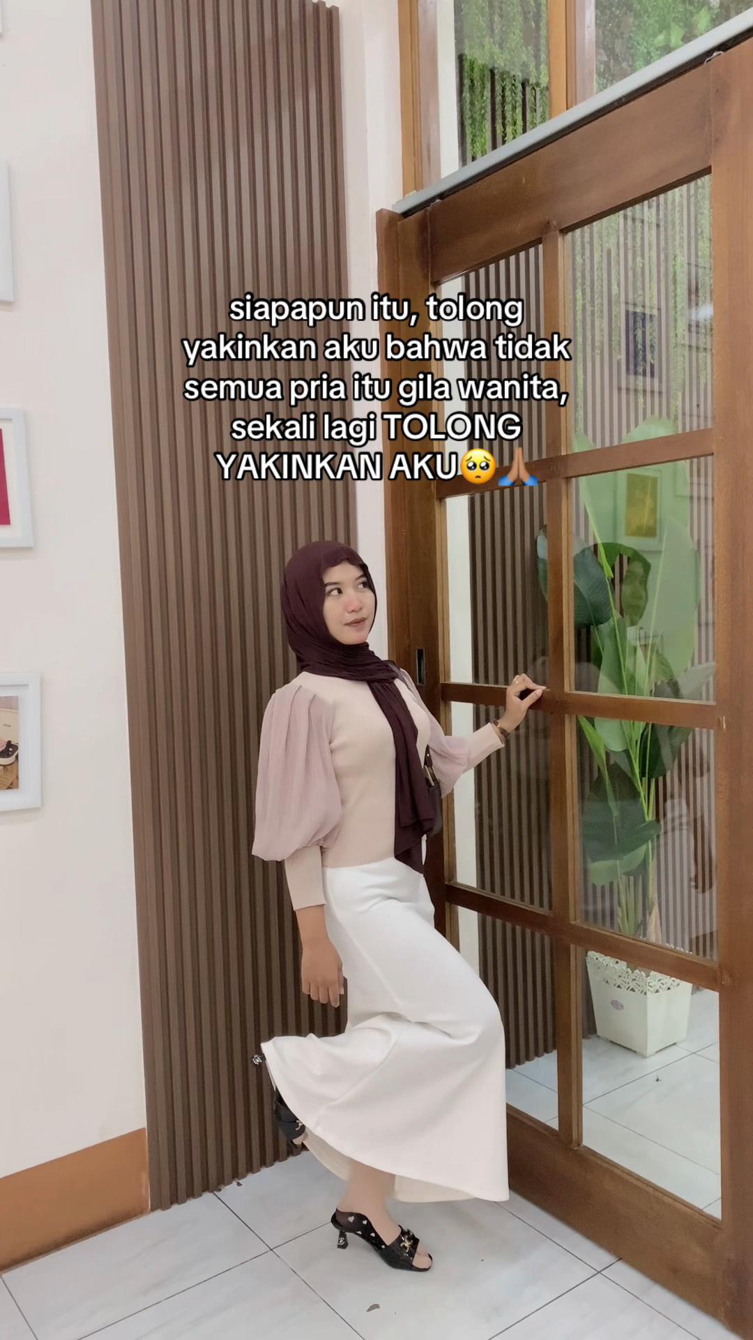 @hahaha_