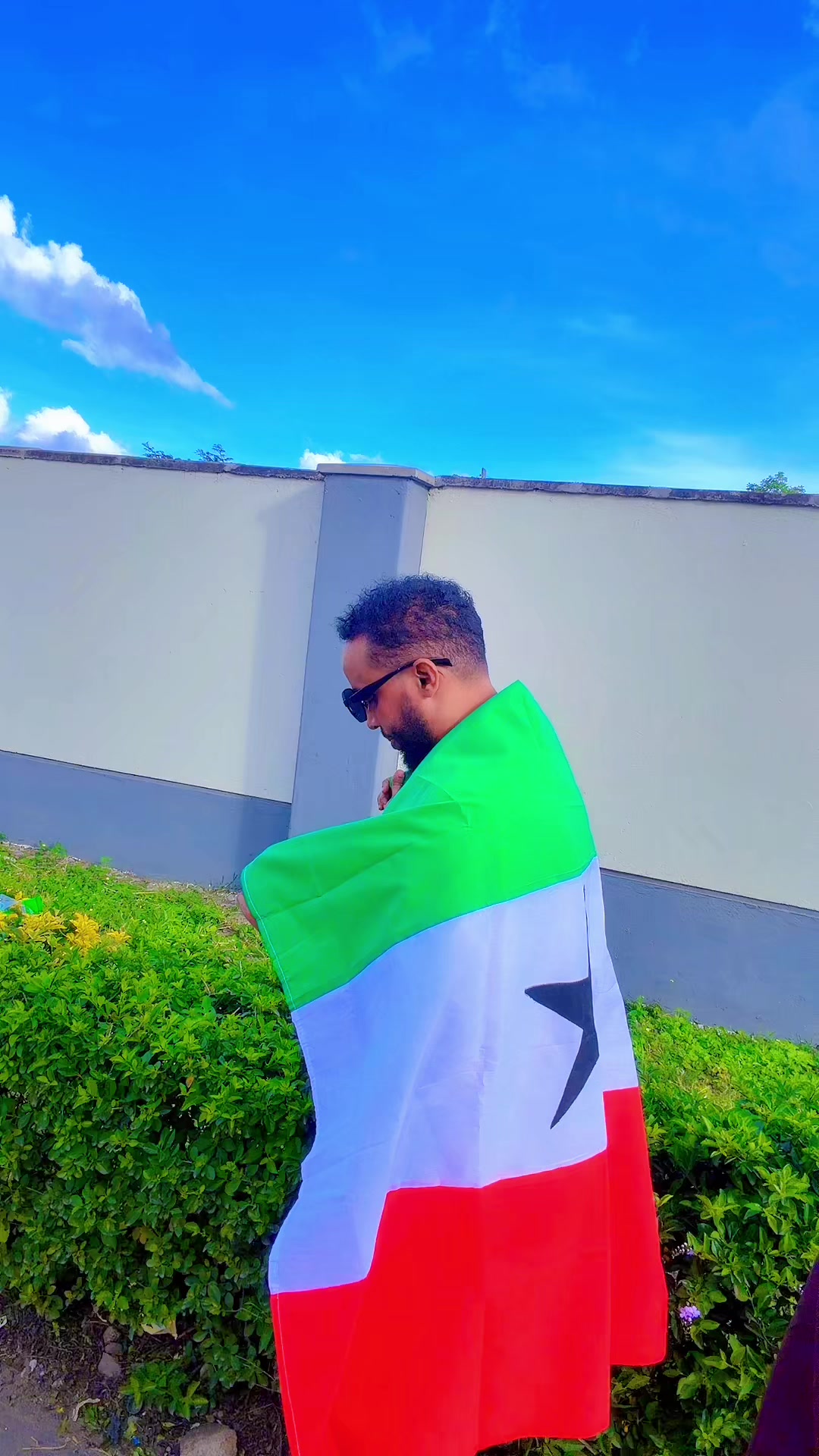 @Ahmed Taajir 🦁