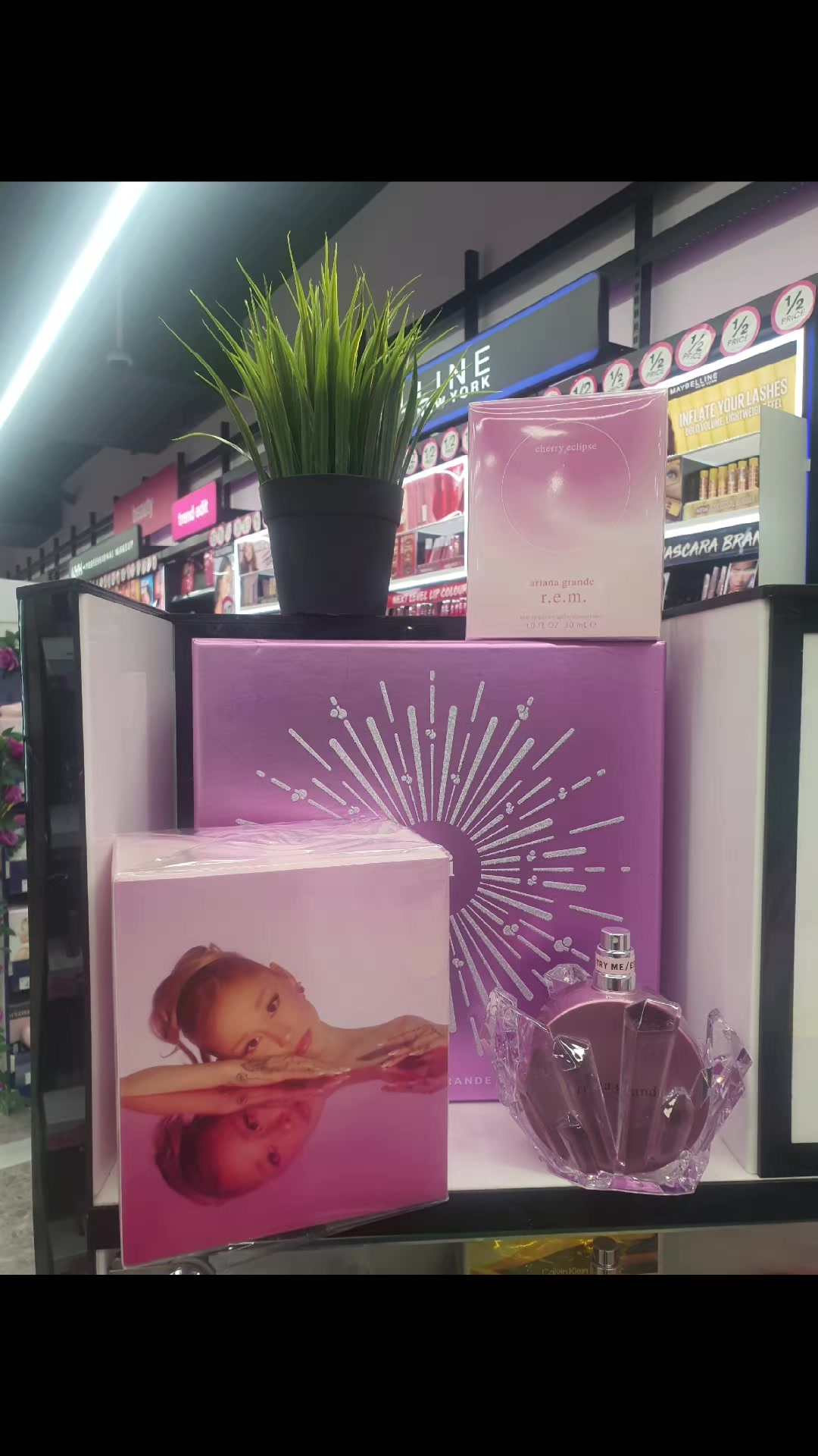 @Priceline Pharmacy World SQ295