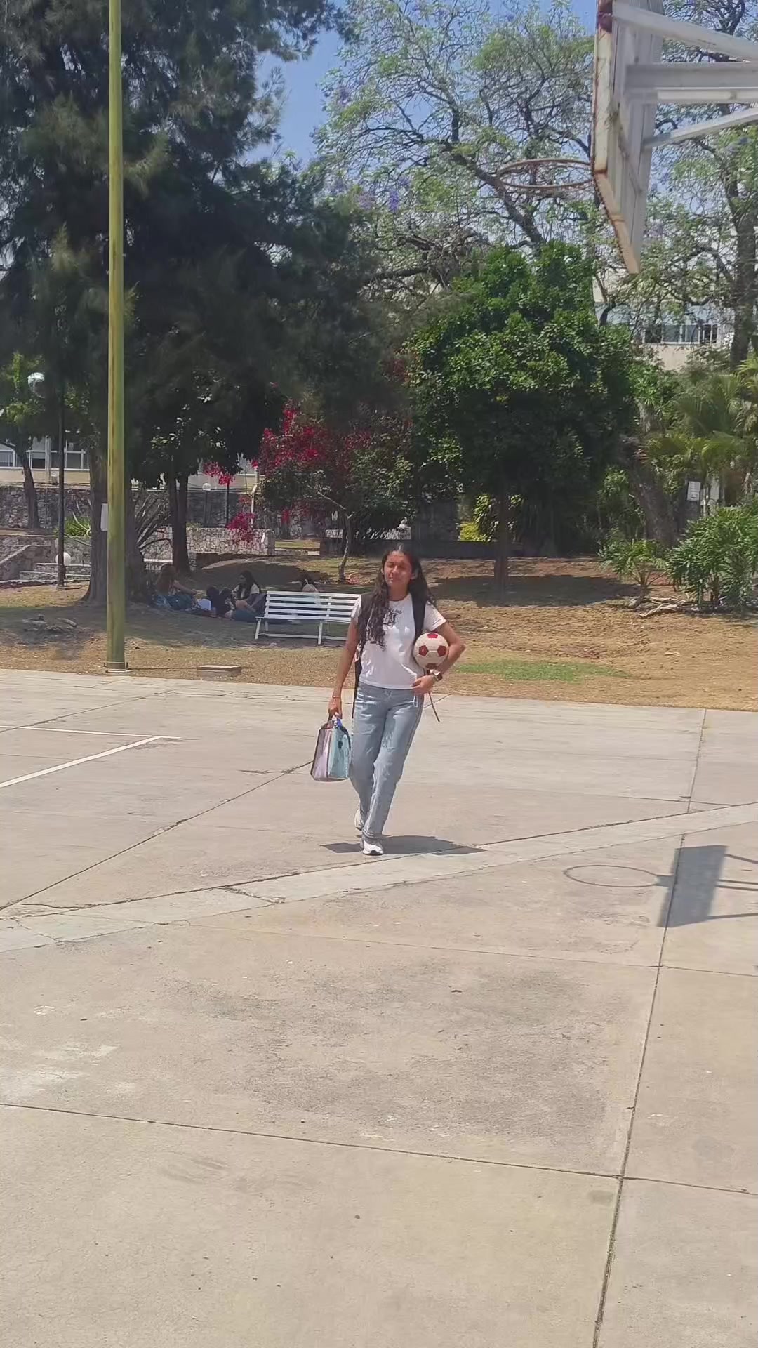 @Hilda Cáceres