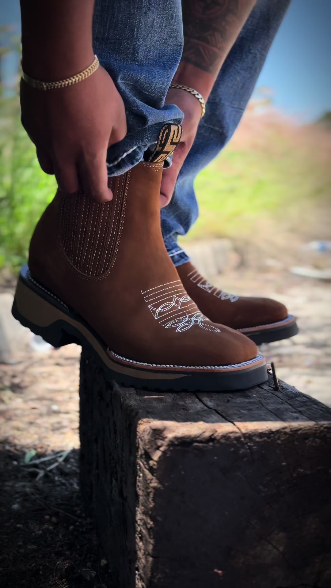 @corro_boots