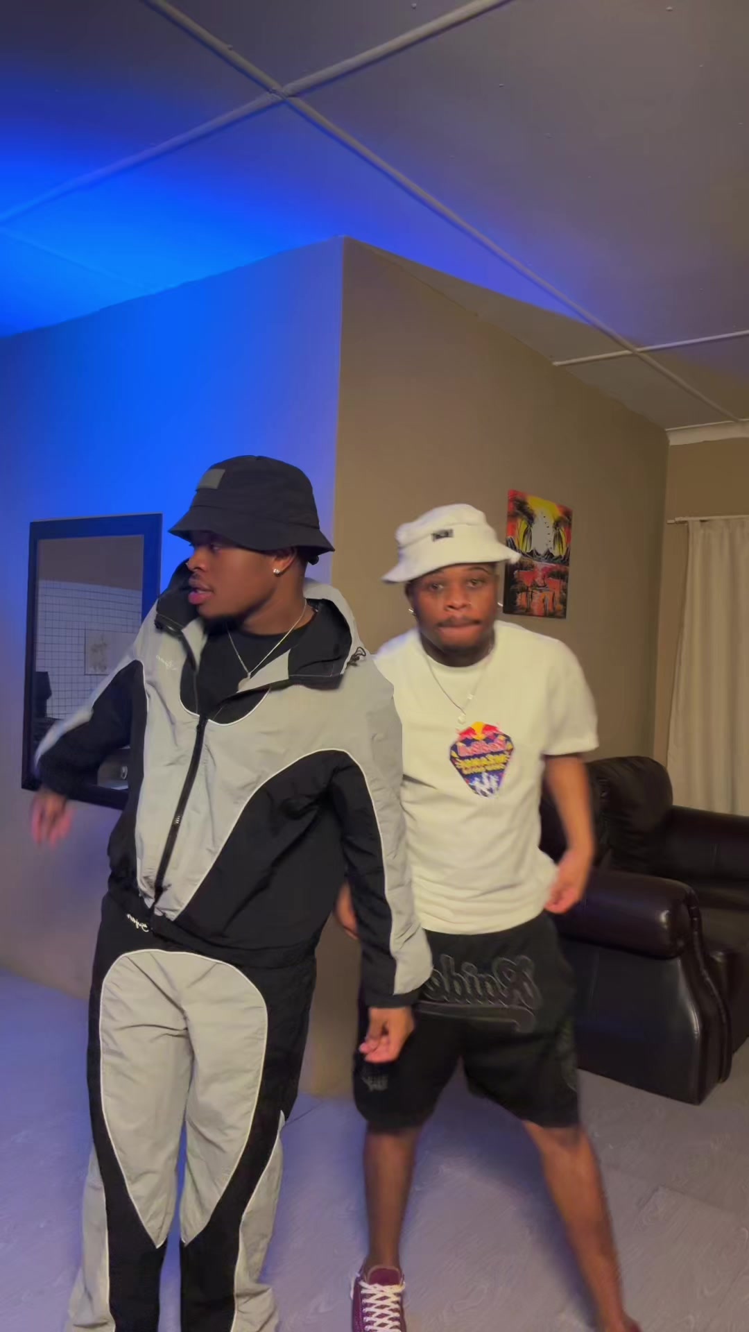 @dubetwiinz