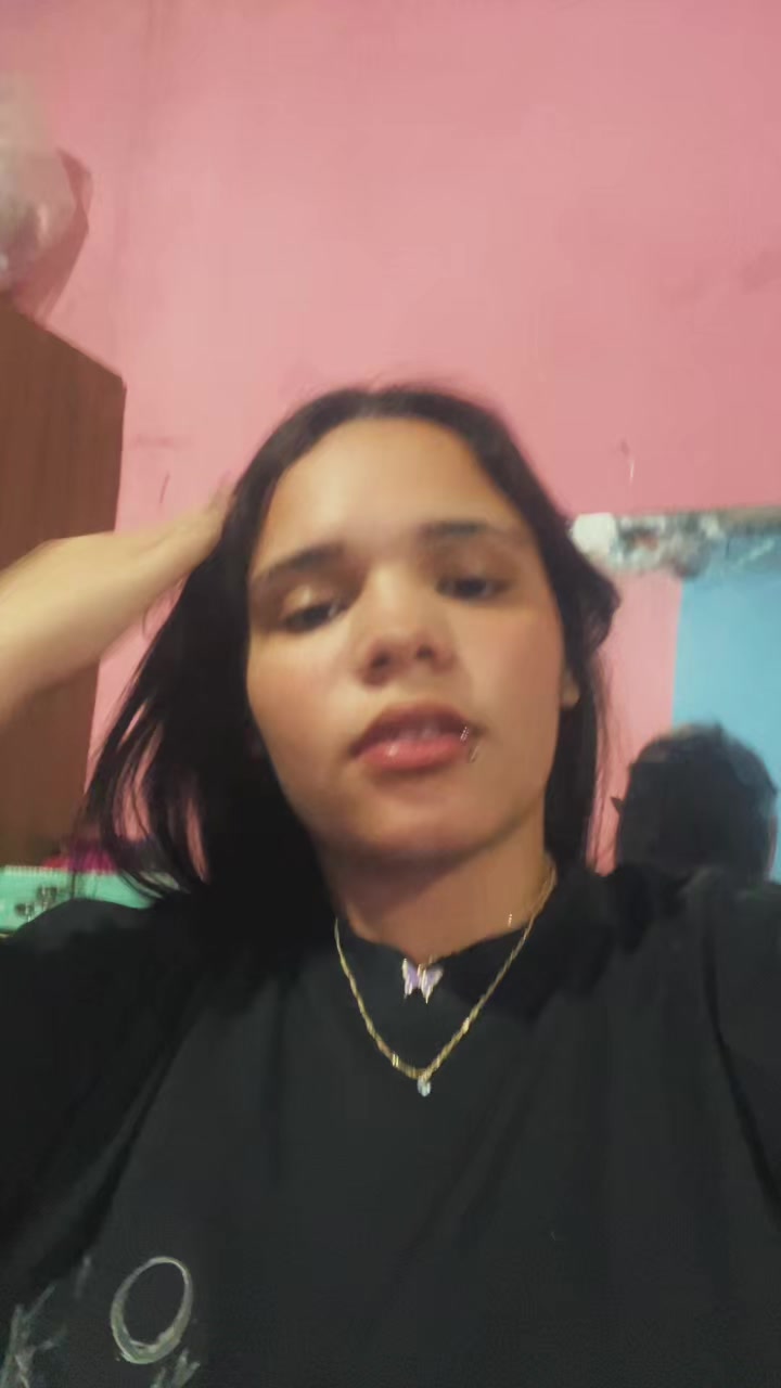 @Anaaa