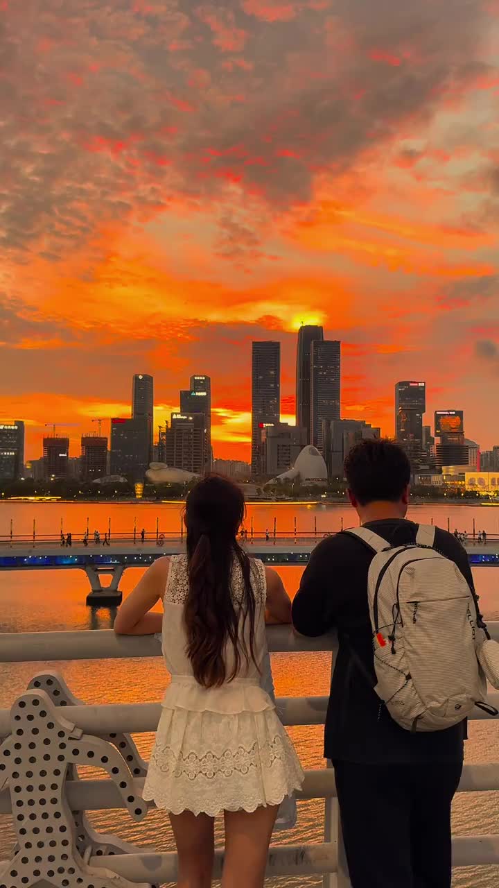 @CN_eye