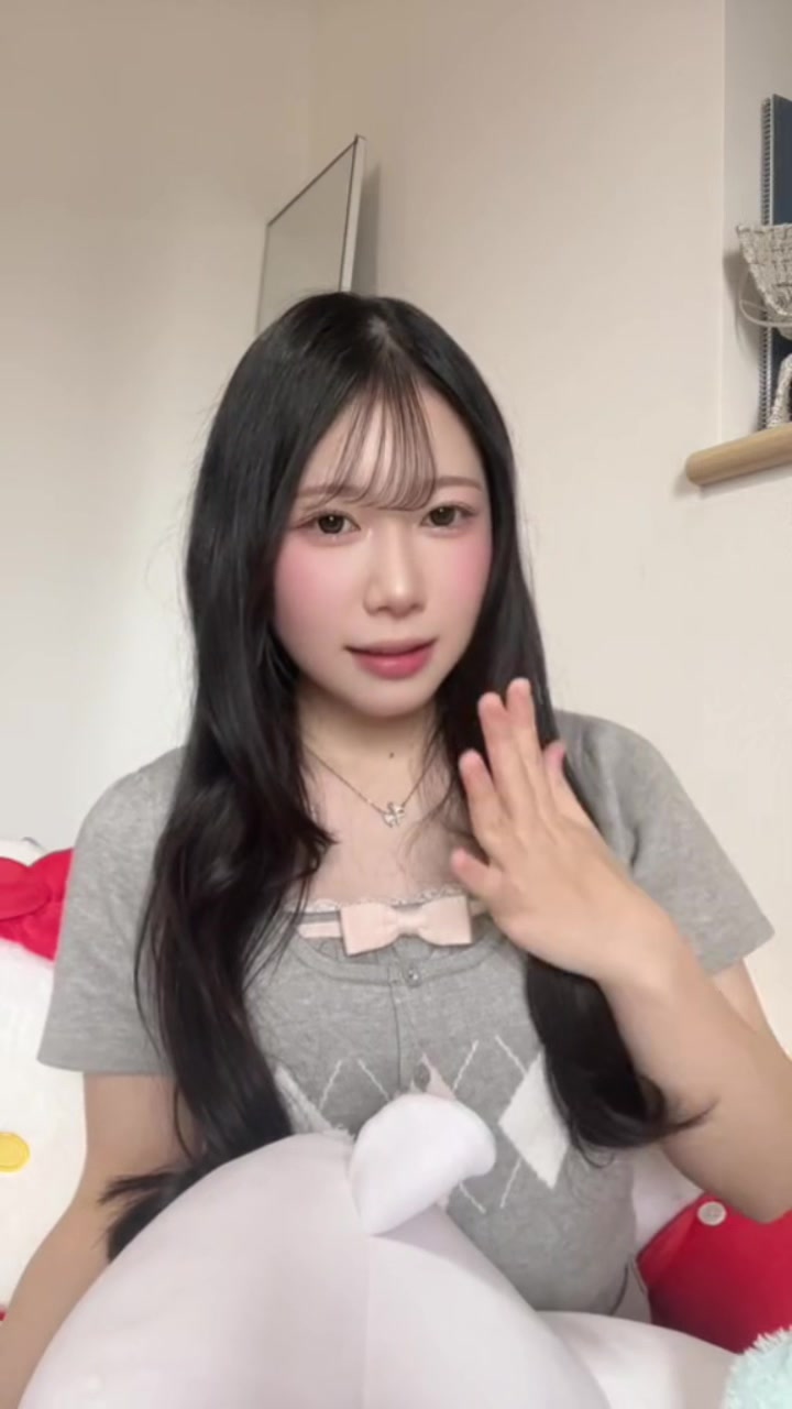 @めいな