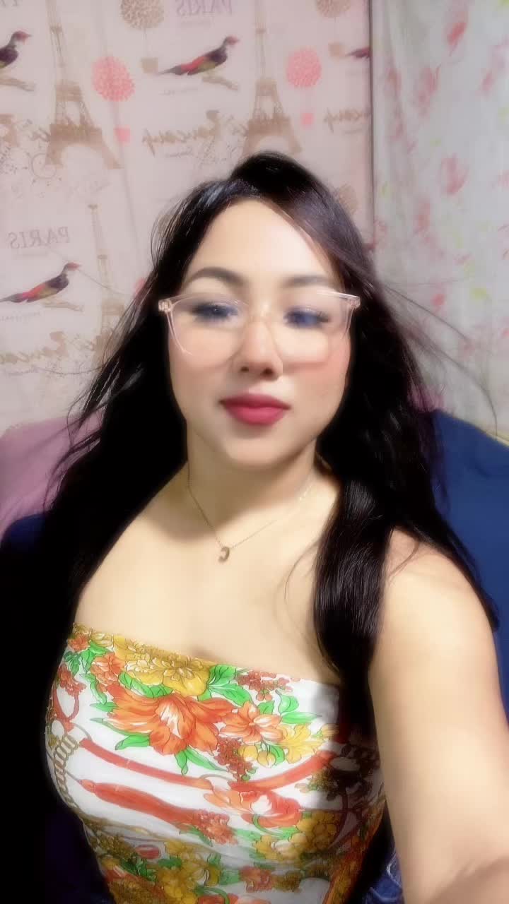 @Yadihra G🦋💙