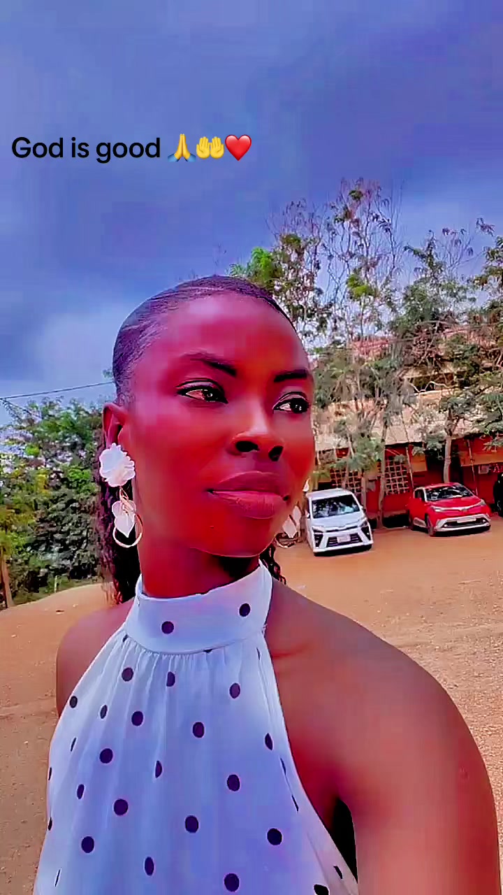 @Adjowah____Ritty💫