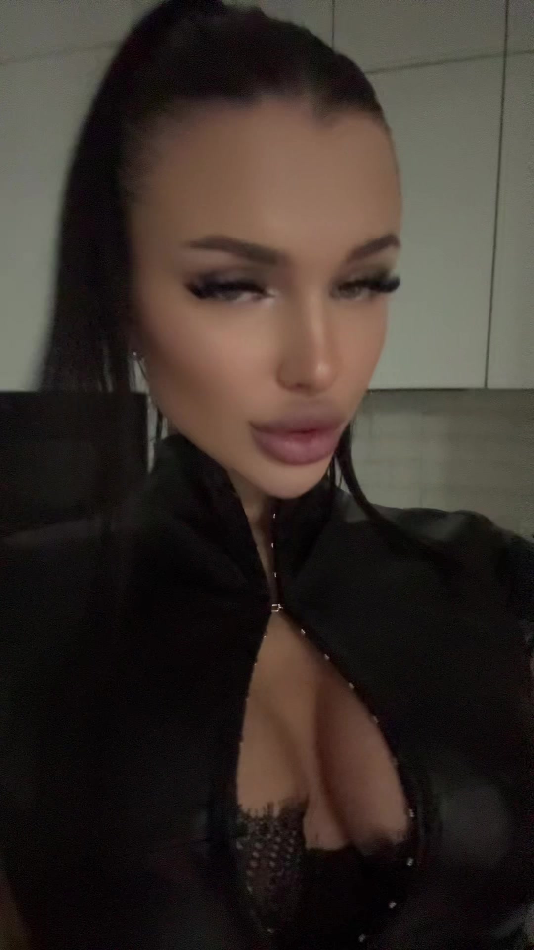 @Alinaalina1