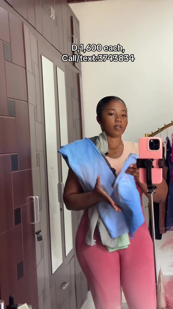 @Lizzy🛍️🛒