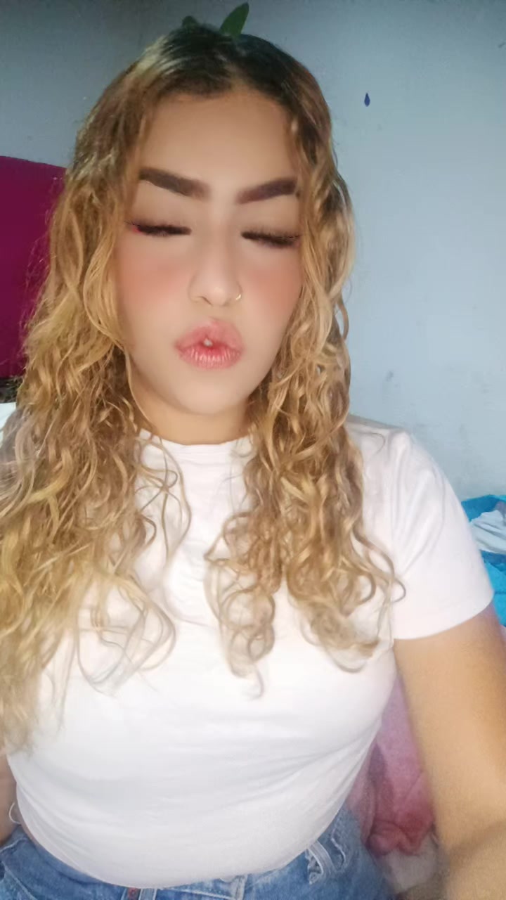 @GabyOlivares
