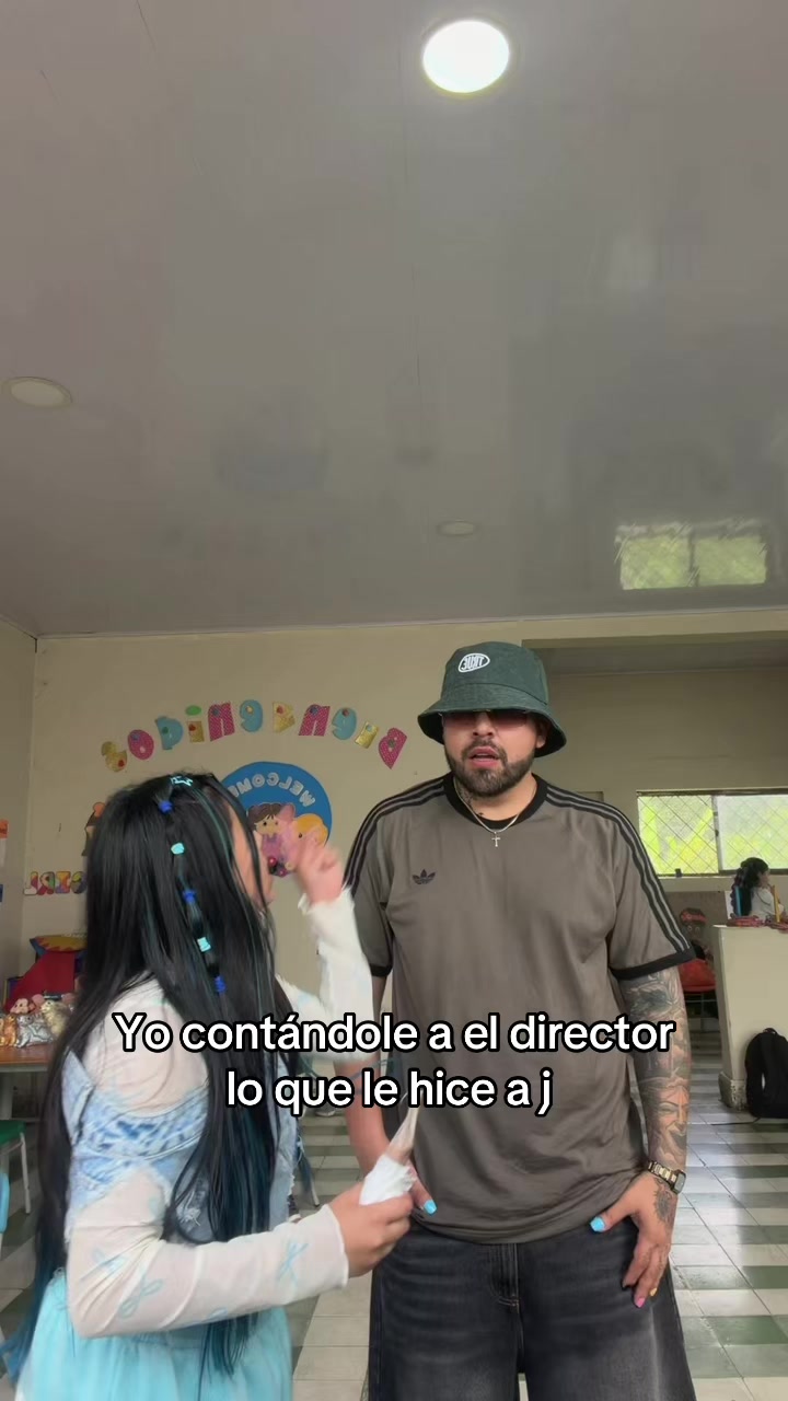 @azulaclaseb
