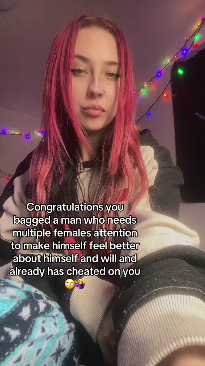 @LilRed 👑