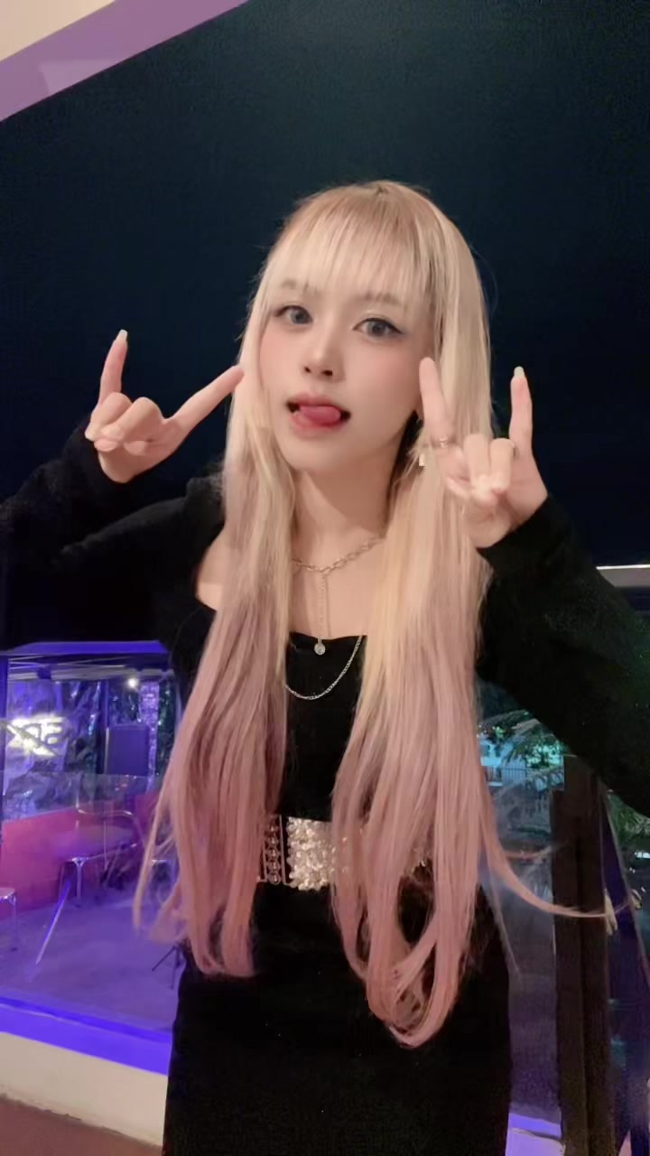 @SV🧊👸[Sleepy Head]