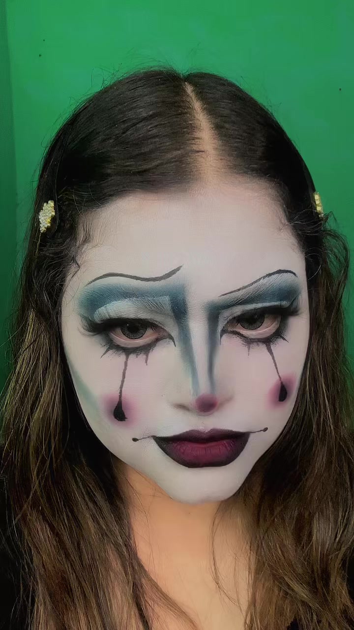 @MakeupRodríguez🖤💄💜