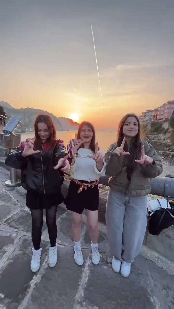 @𝓚𝓪𝓭𝓮𝓻 𝓷𝓪𝔃