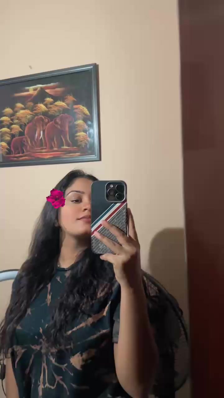 @Aksha_kapugedara