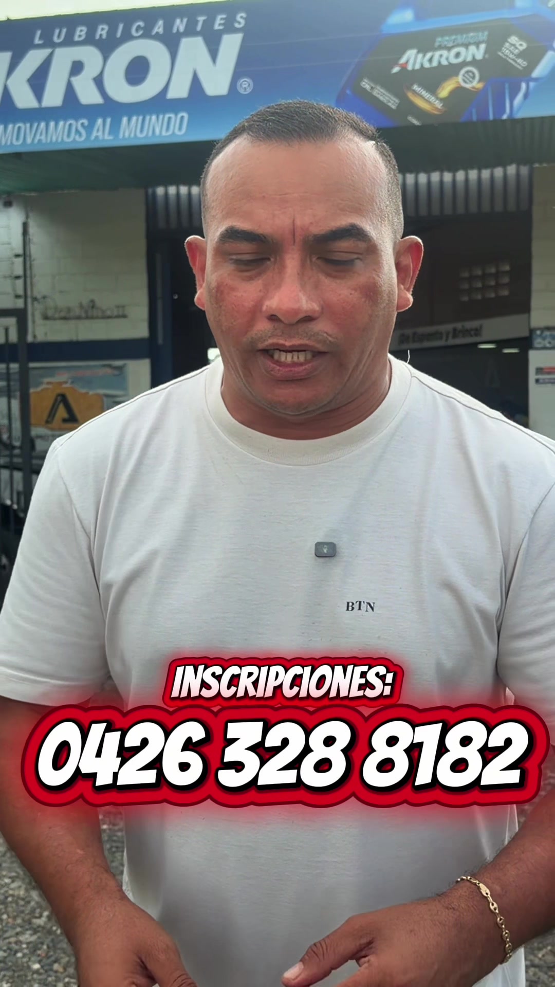 @V&iacute;ctor Aponte