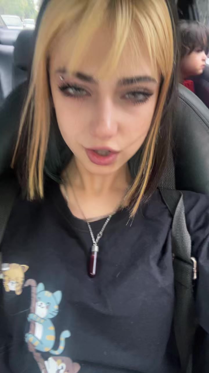 @repooni_r