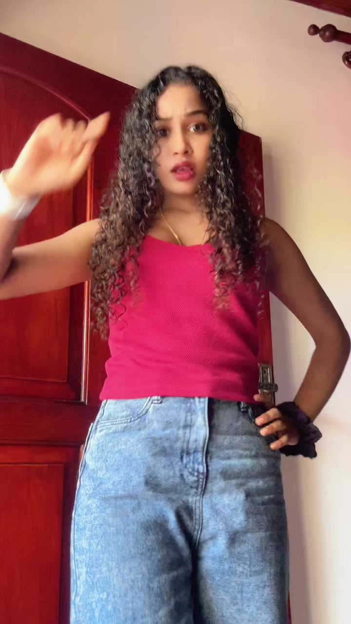@Curly Girl 🎀🧸🥹