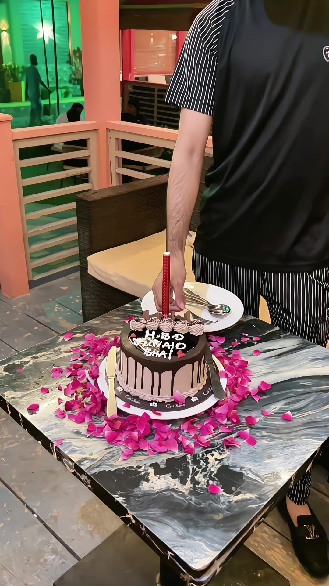 @⚜️جنيد_بھٽو⚜️