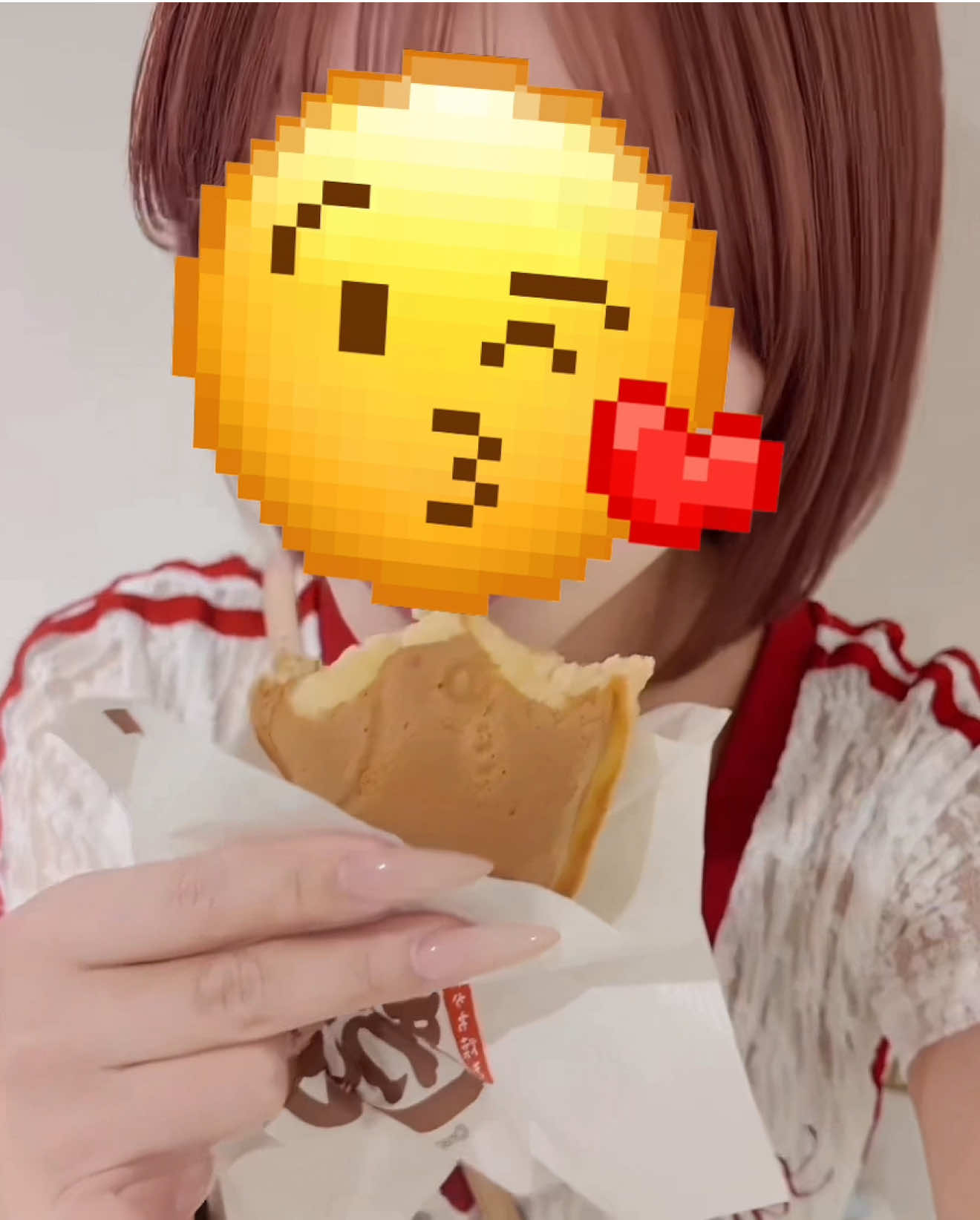 @ねこは神