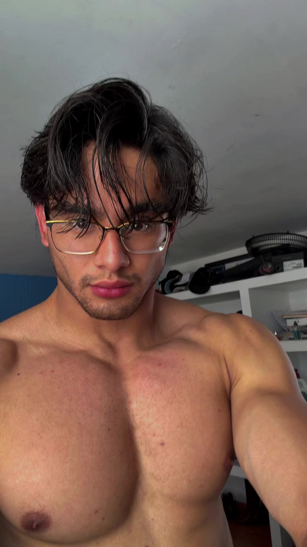 @lomelí