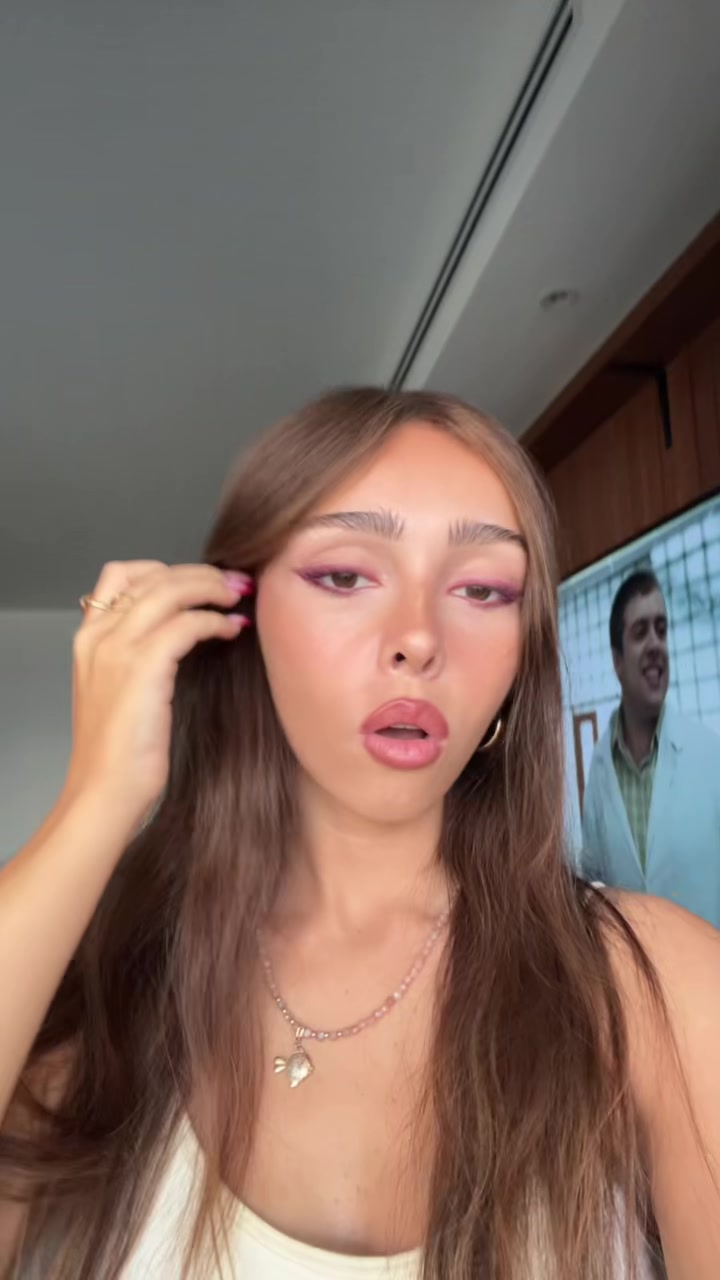 @Celineeeee