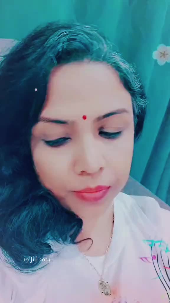 @Pari 🧚&zwj;♀️