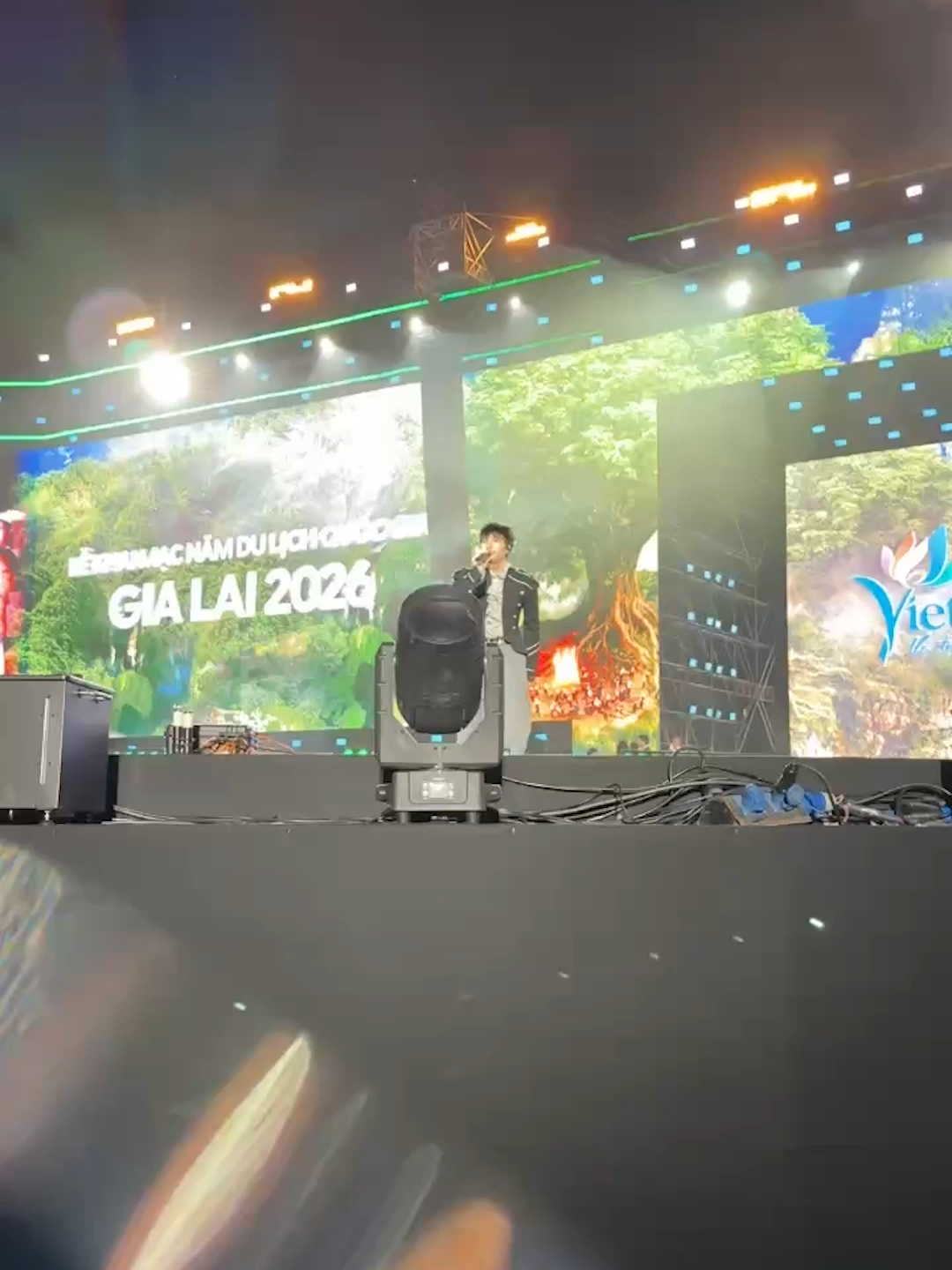 @VieZ.vn