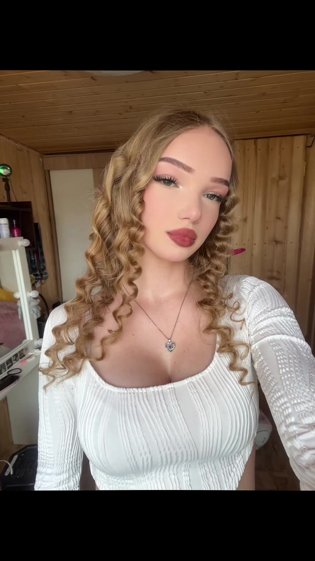 @julkxw1