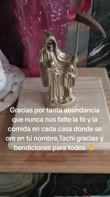 @La bruja de la Santa Muerte ❤️
