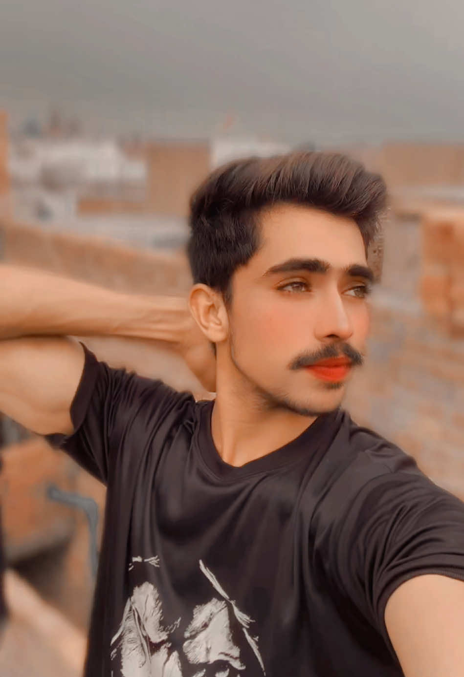 @👑 ملک بادشاہ 👑