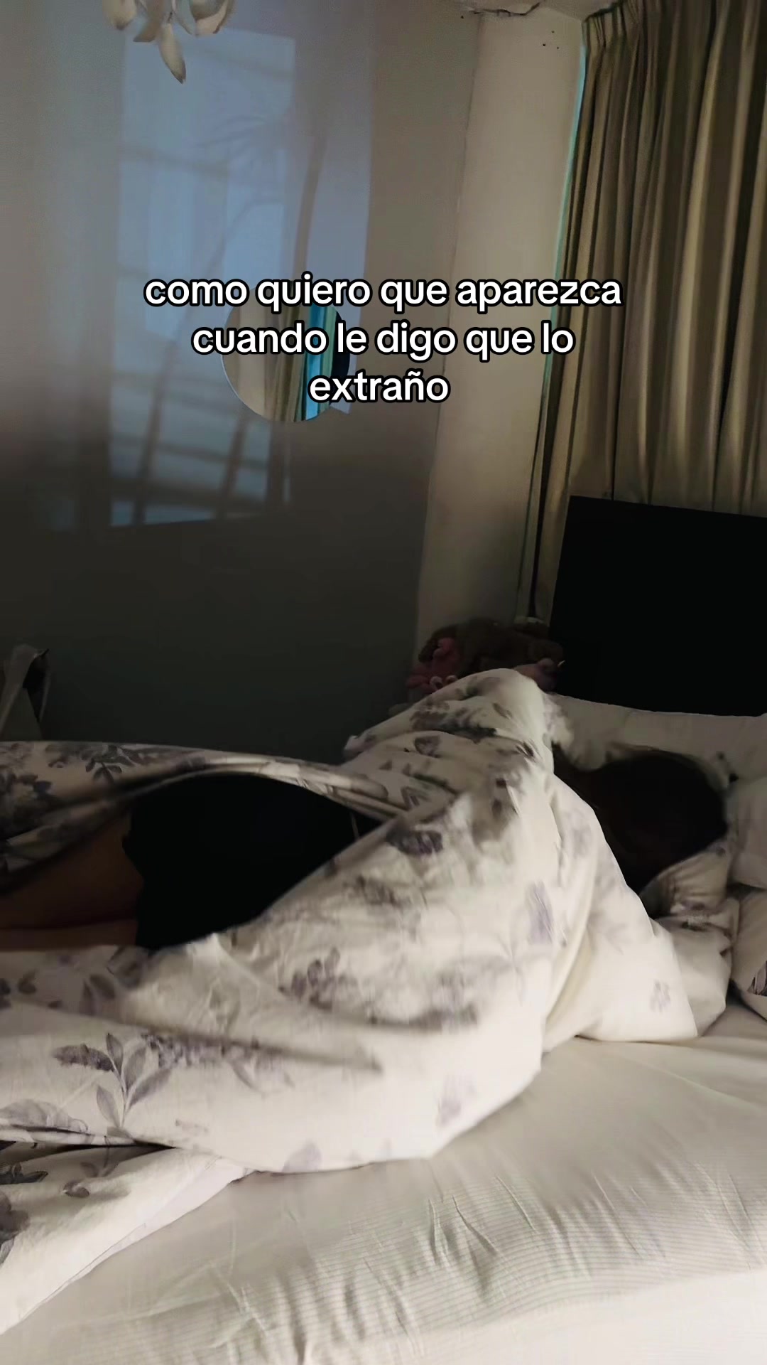 @illegaljuls