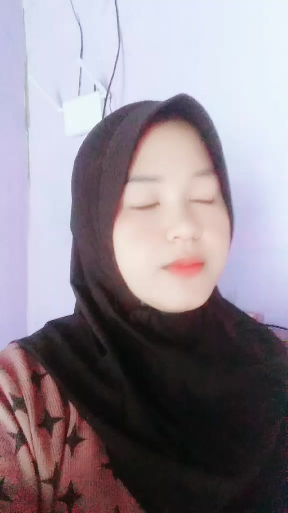 @💞WIWIT GEMOY💞