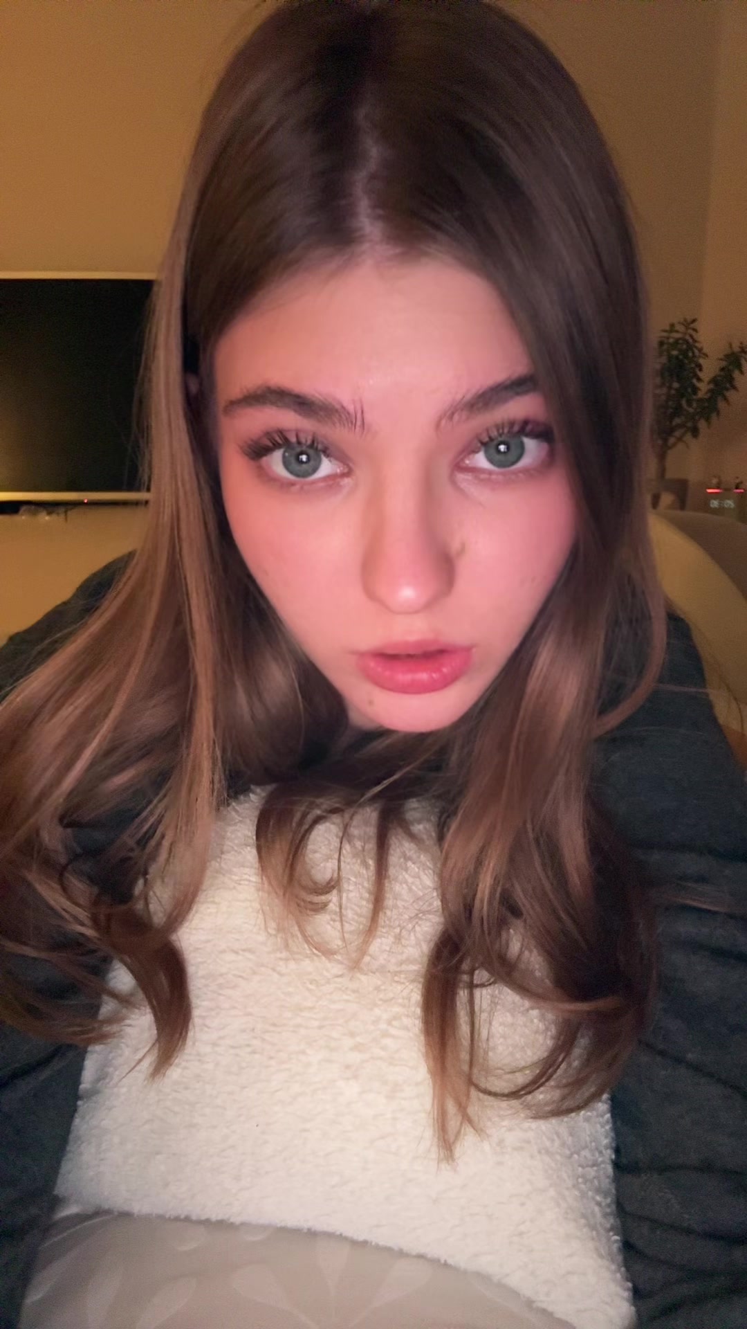 @Gg