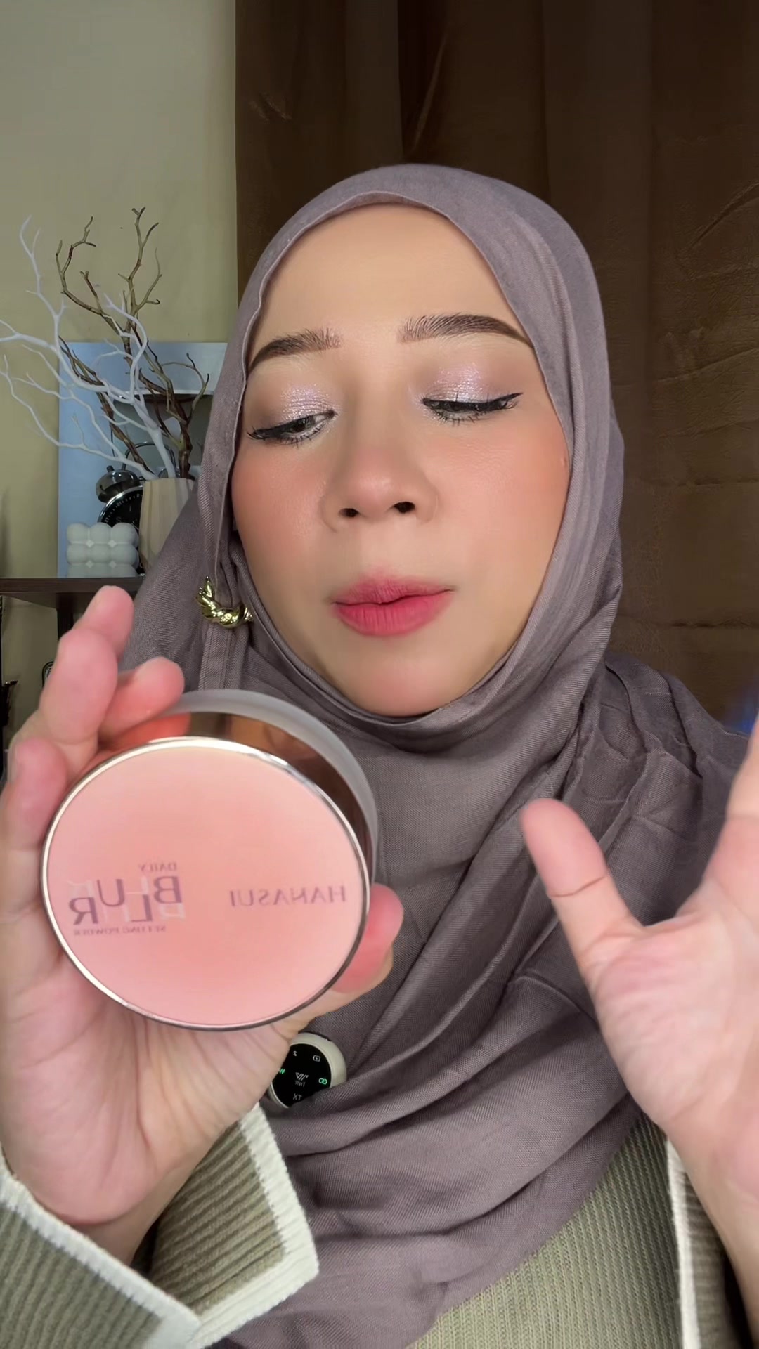 @Anis Yunia Akbar (AYA)