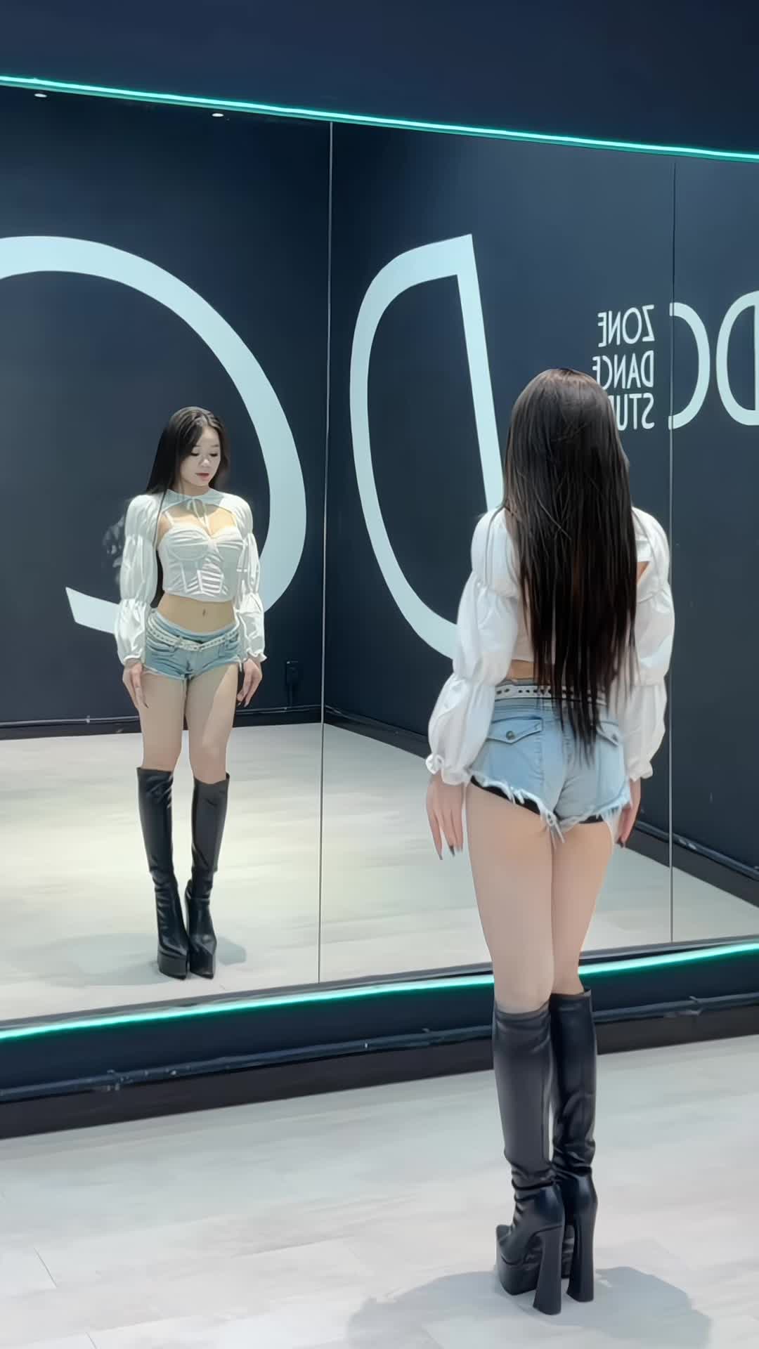 @Học nhảy cùng Poppy 🐰