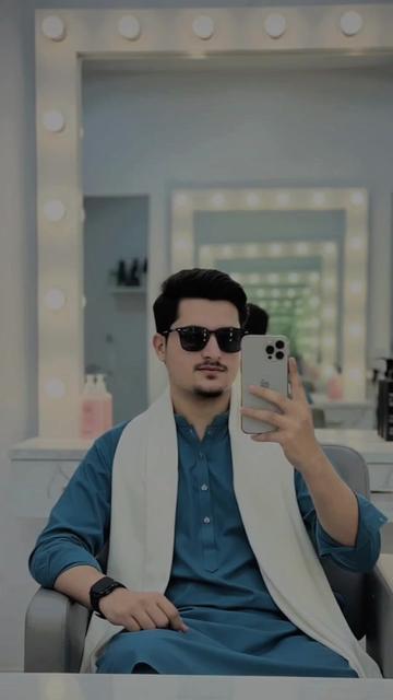 @dliawar khan  D K🦅