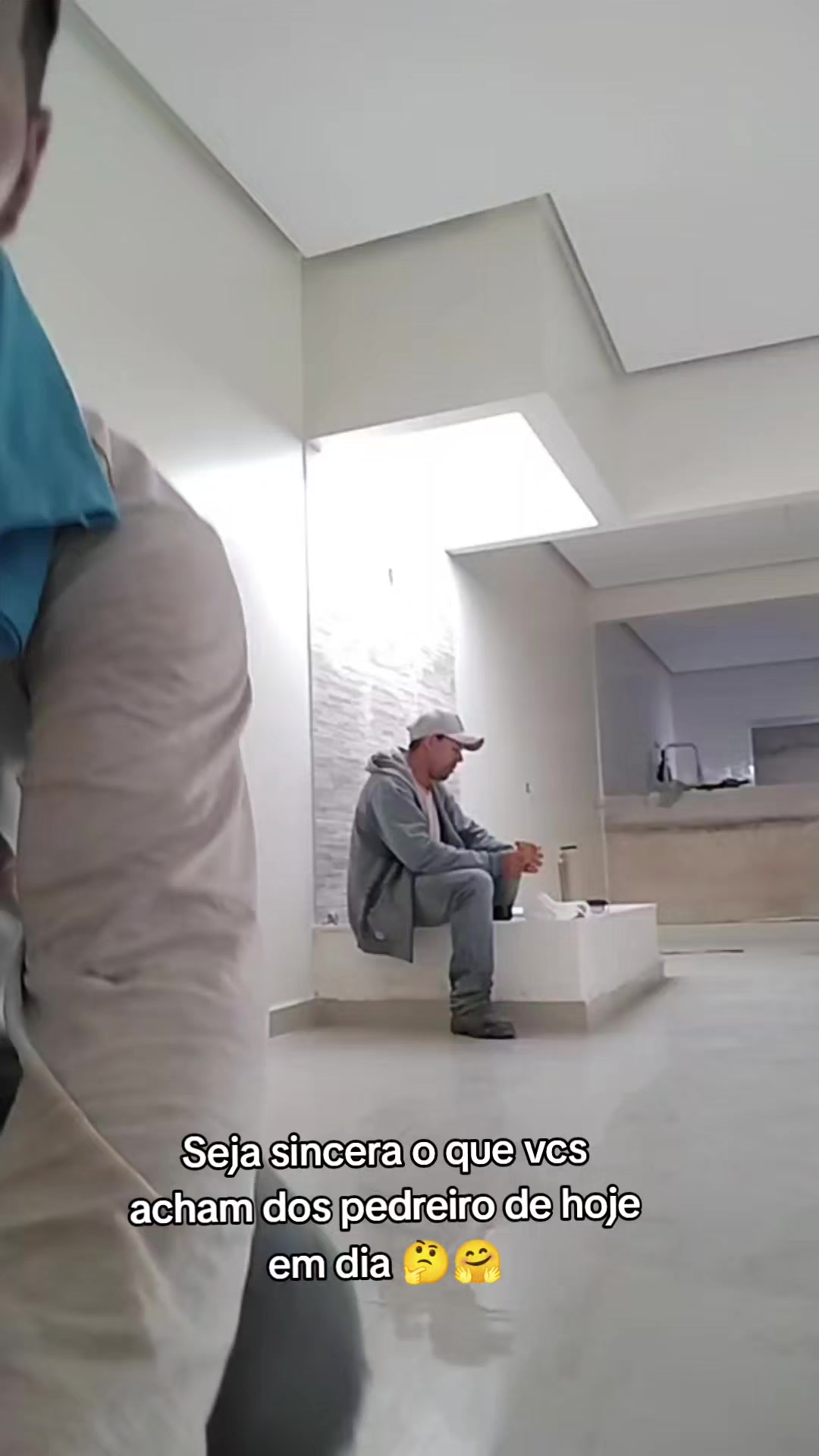 @Pedreiro debochado 🤠