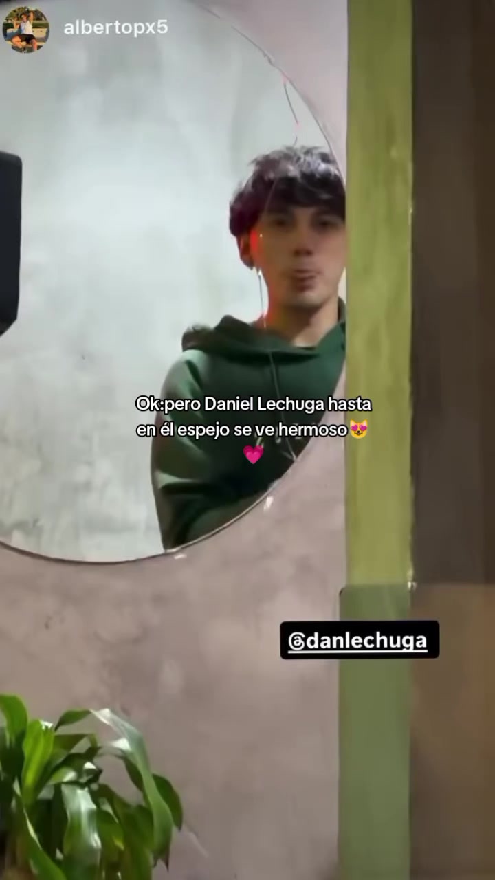 @🦇