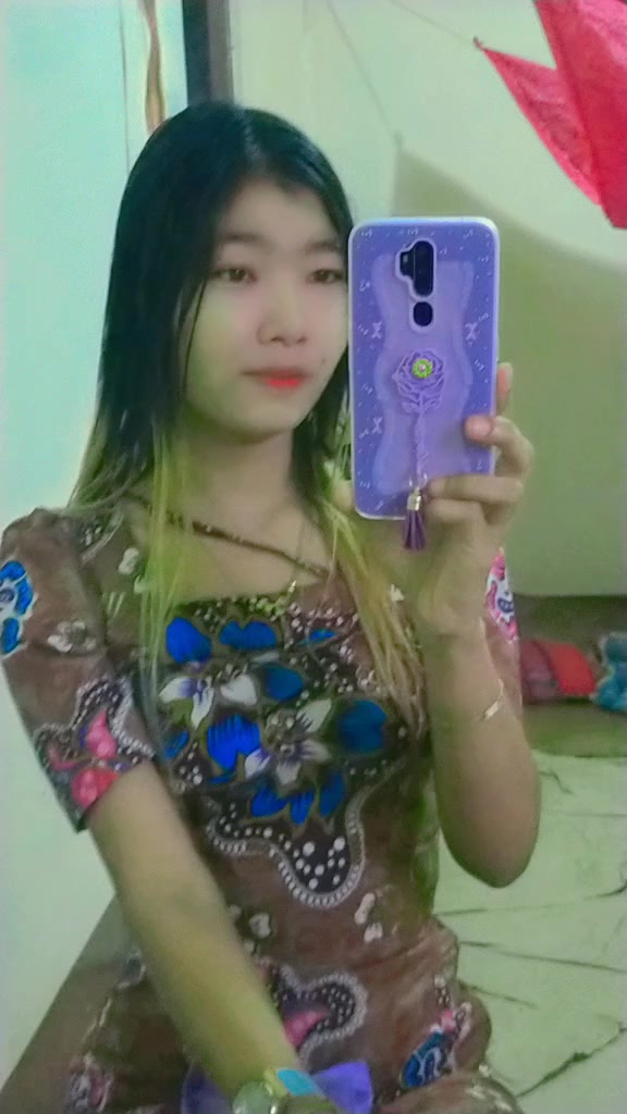 @Daw. Tin. Mar. Khing ๐๐