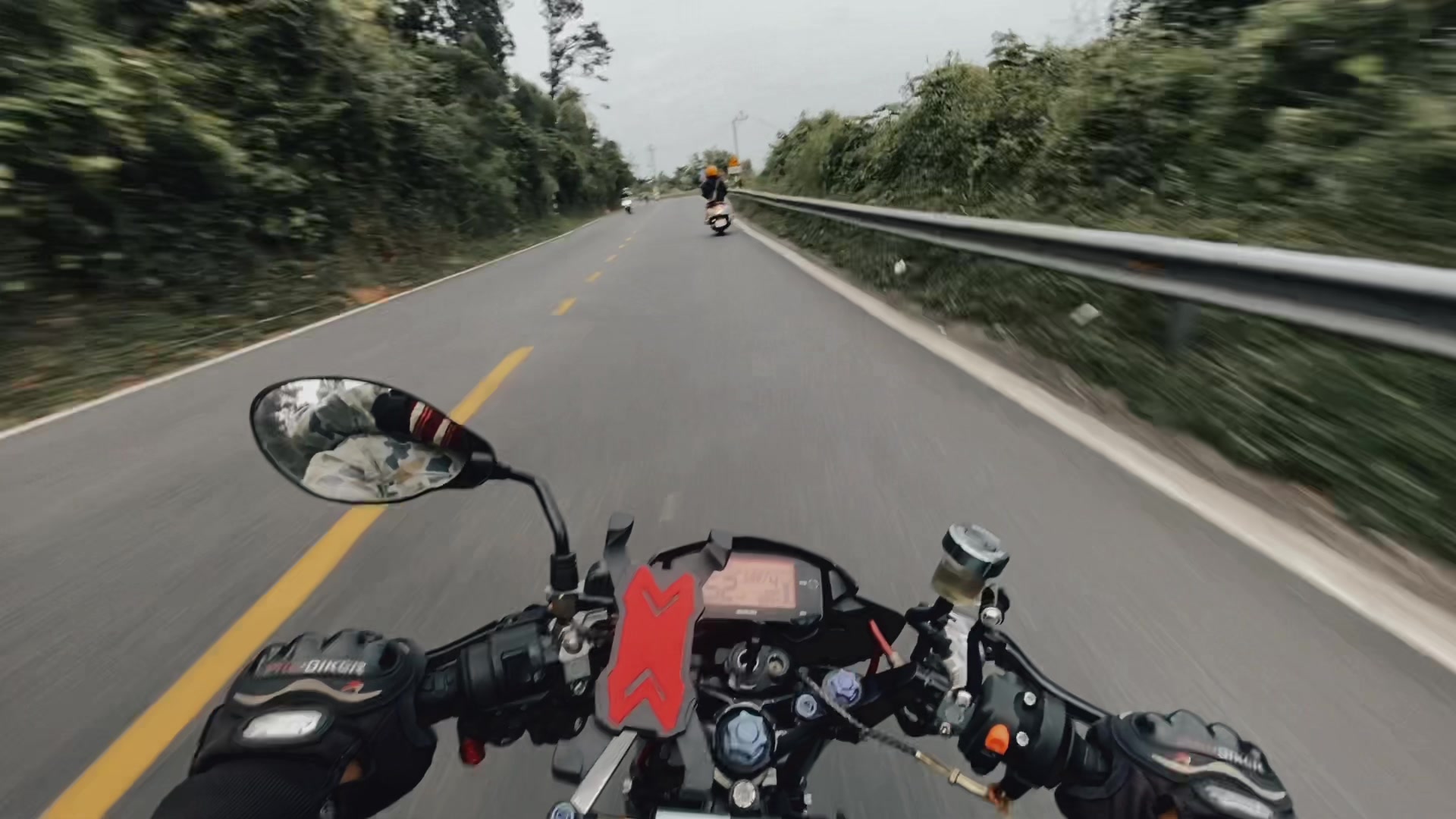 @Hết Nợ Đổi T&ecirc;n