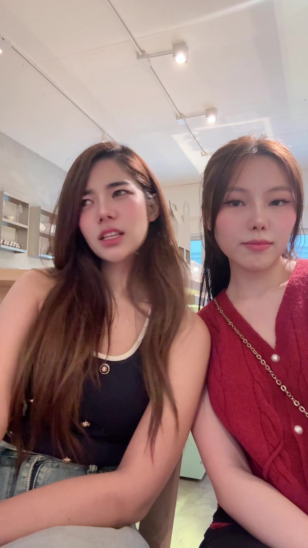 @สปุยไม่ใช่สปาย